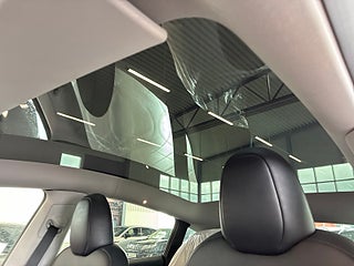 Tesla Model Y Performance S&V-Hjul/Drag/Pano/Backkam/Värmepump/MOMS – bild 19