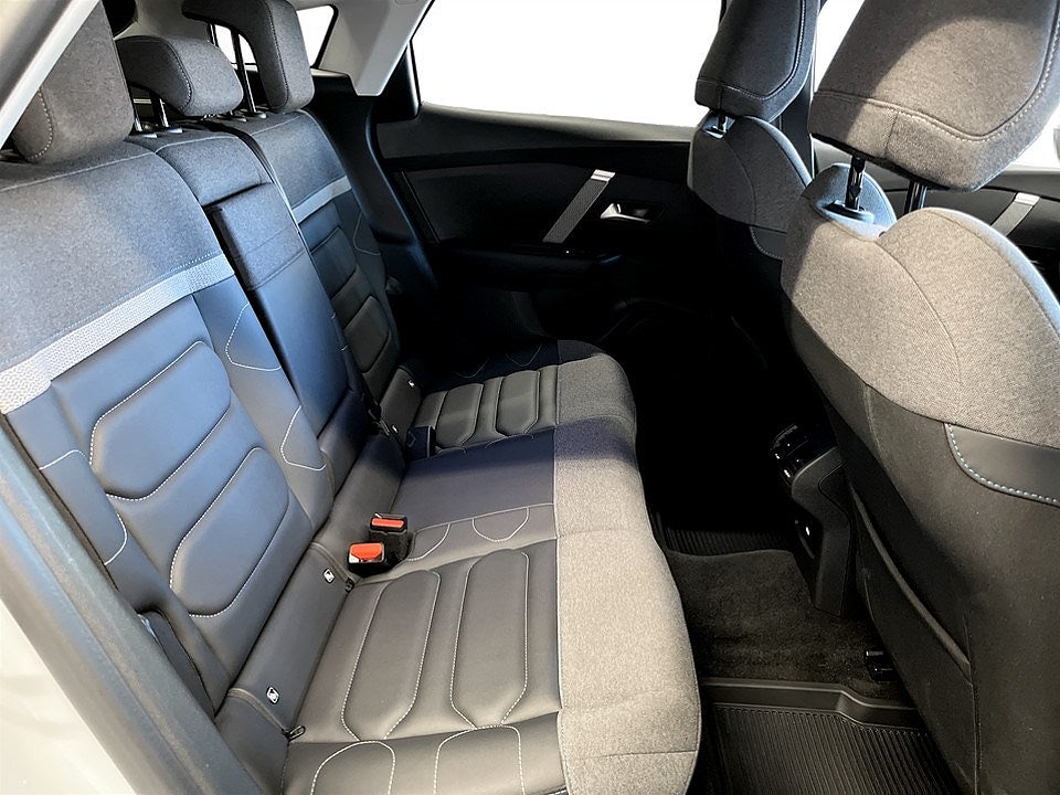 Bild på Citroën C4 Shine 1.2 PT 130hk Aut - B-KAMERA,HUD,NAV