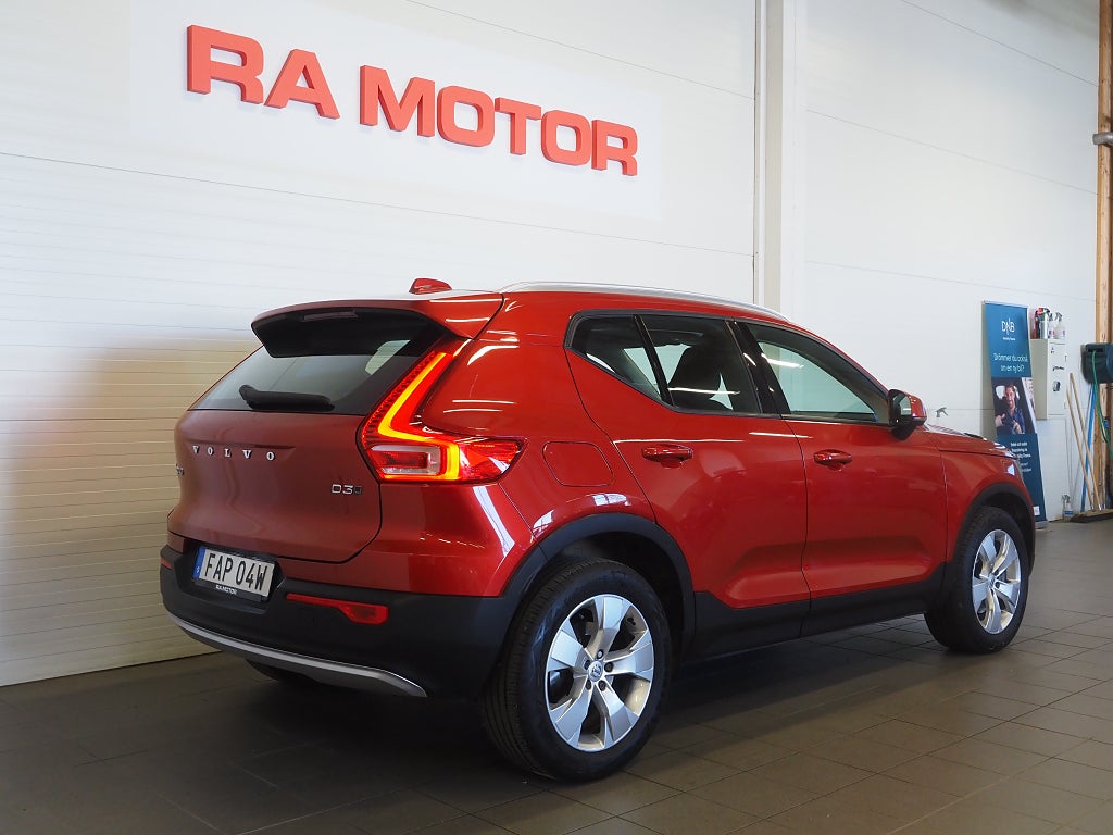 Volvo XC40 D3 AWD Geartronic Momentum 150hk | B-Kamera | Drag | 2020