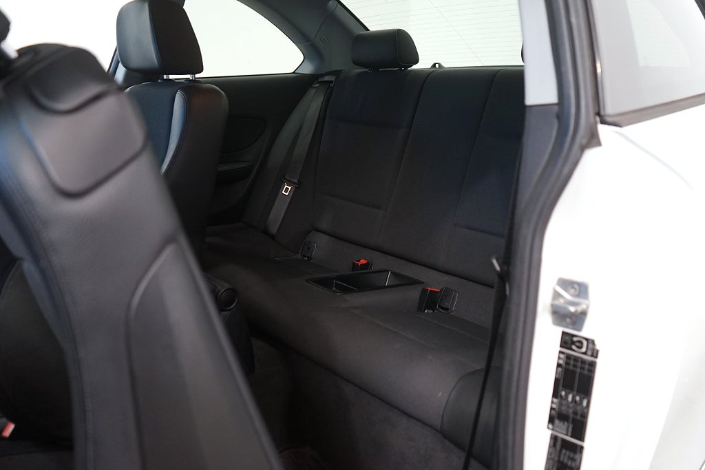 BMW 120i Coupé Advantage Comfort Manuell 170hk