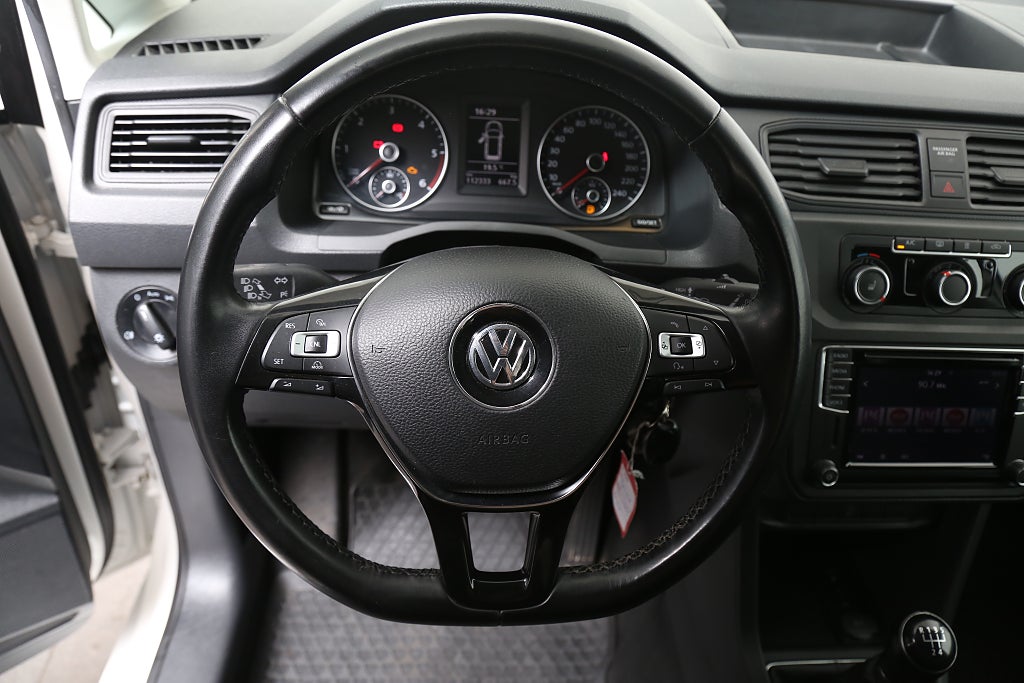 Volkswagen Caddy Van 2,0 TDI 102hk Skåp Värmare Drag 2018