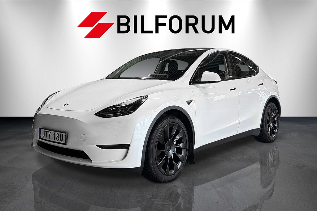 Tesla Model Y Long Range AWD / 20 INDUCTION / / MOMS / PANORAMA