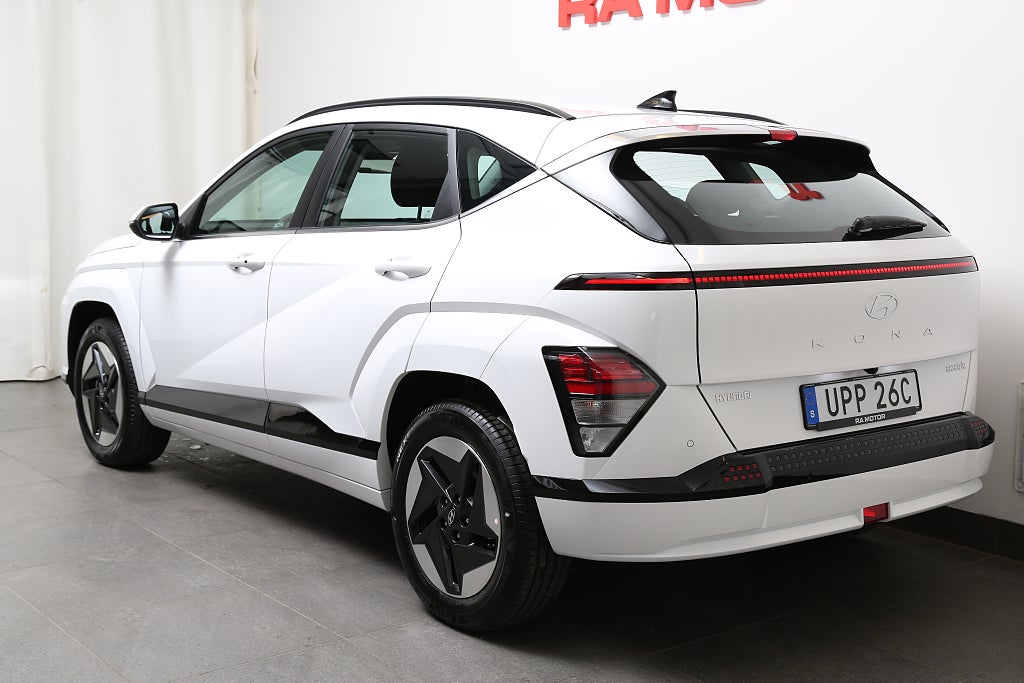 Hyundai Kona Electric 65,4kWh 512km Räckvidd Essential fd demo| Moms