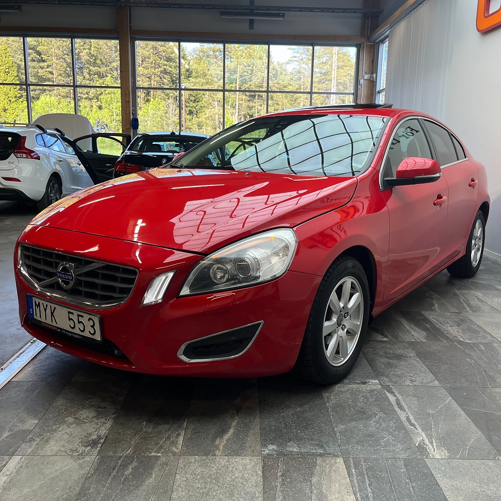 Volvo S60 D5 Geartronic Summum Navi Glastaklucka Värmare
