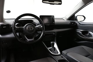 Halvkombi Toyota Yaris 12 av 22