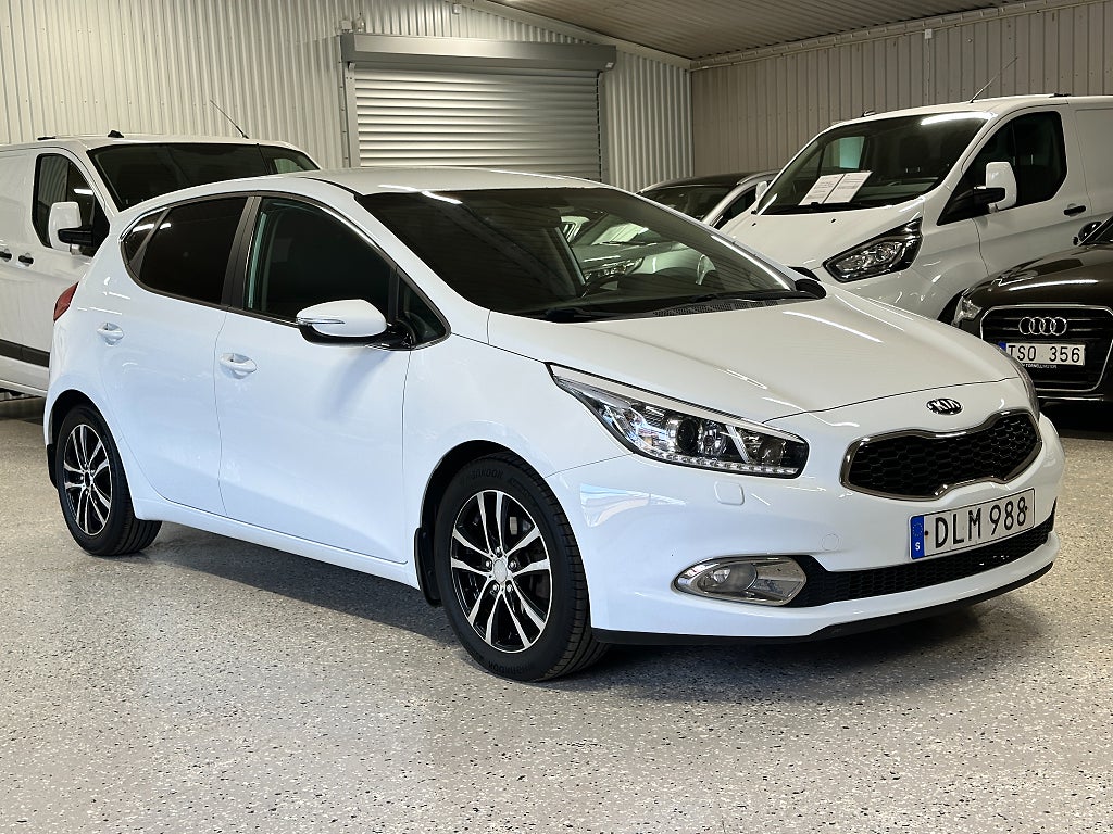 Kia Ceed cee'd 1.6 CRDi EX Comfort Euro 5 Välservad SÅLD*