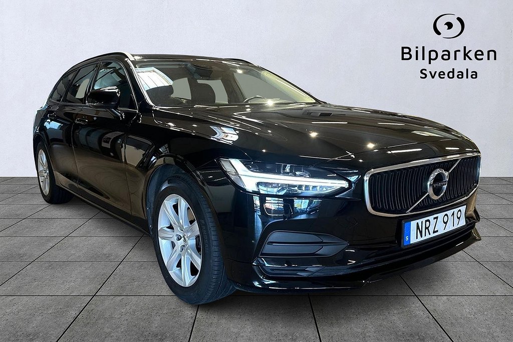 Volvo V90 D3 Business, Kinetic / Dragkrok / Carplay / VOC