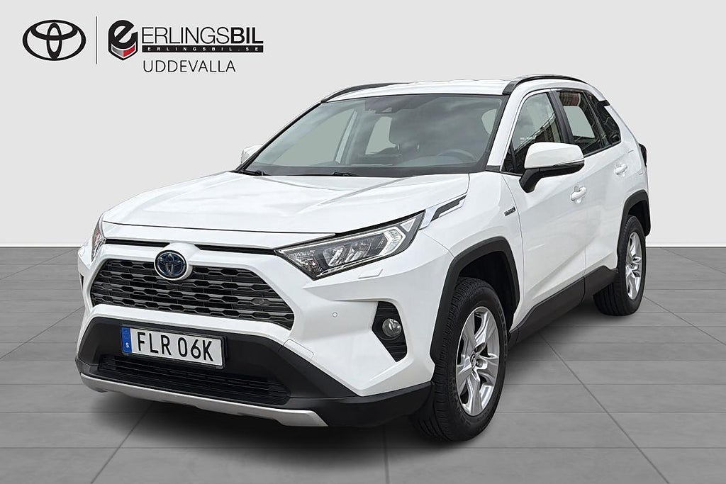 Toyota RAV4 2.5 HYBRID AWD-i ACTIVE / V-HJUL