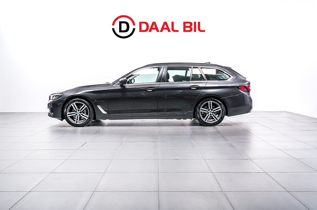 BMW 530e XDRIVE TOURING 292HK SPORT LINE VÄRM DRAG KAM NFC