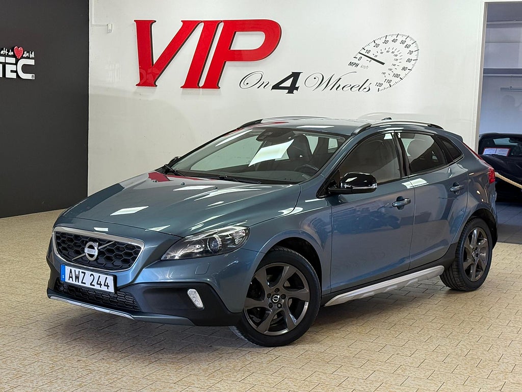 Volvo V40 Cross Country D2 Momentum Business Drag 
