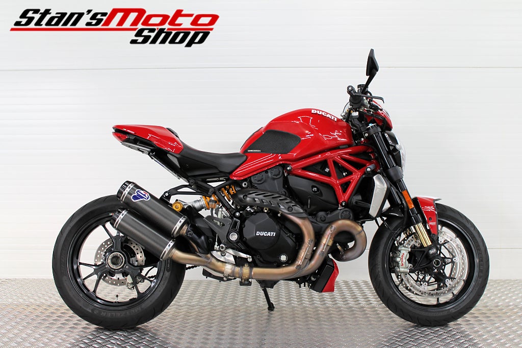 Ducati Monster 1200R ABS Termignoni 