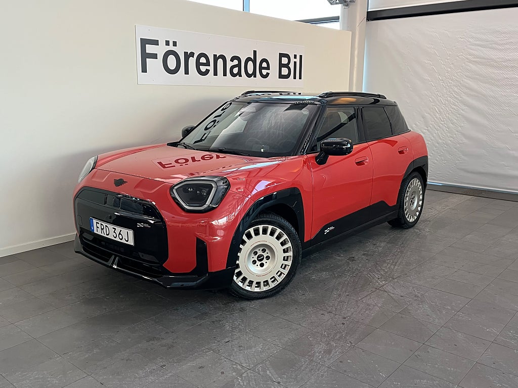 MINI Aceman SE HUD Carplay Backamera Panorama Vinterhjul ingår 
