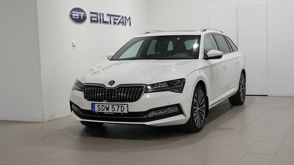 Skoda Superb Combi  L&K iV  Plug-in Hybrid DSG, Värmare 