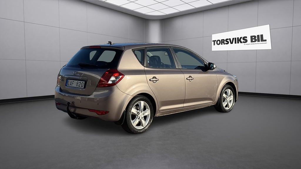 Kia Ceed cee'd 1.6 CRDi ECO  Värmare/Dragkrok 1 Ägare - miniatyr 5