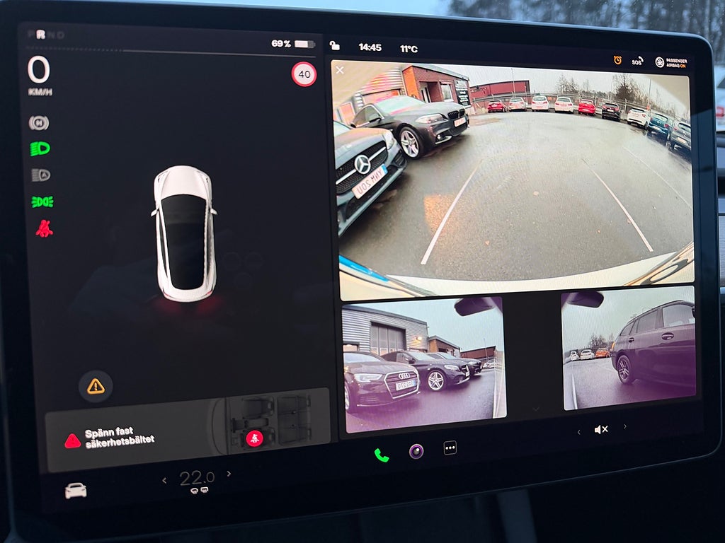 Tesla Model 3 2022 - miniatyr 10