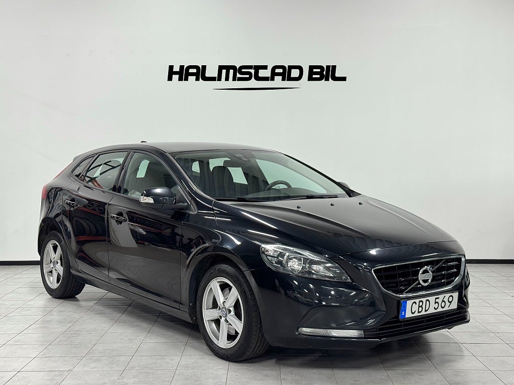 Volvo V40 T2 Kinetic 1 Ägare Bra historik 