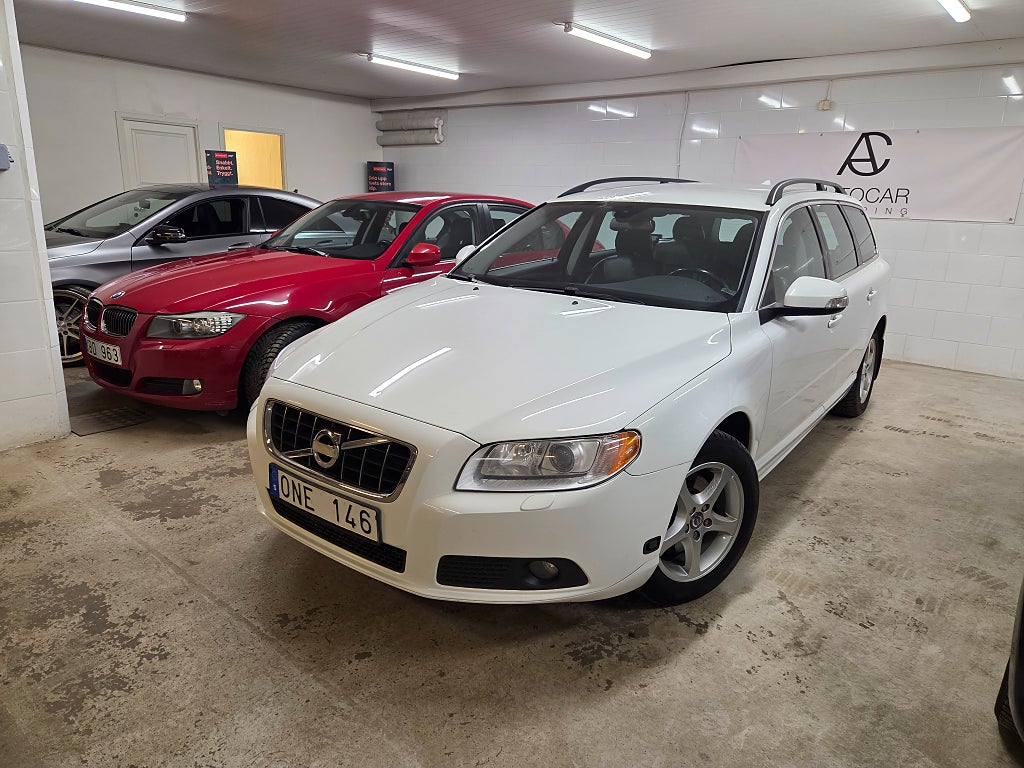 Volvo V70 2.0F Powershift Momentum,Automat