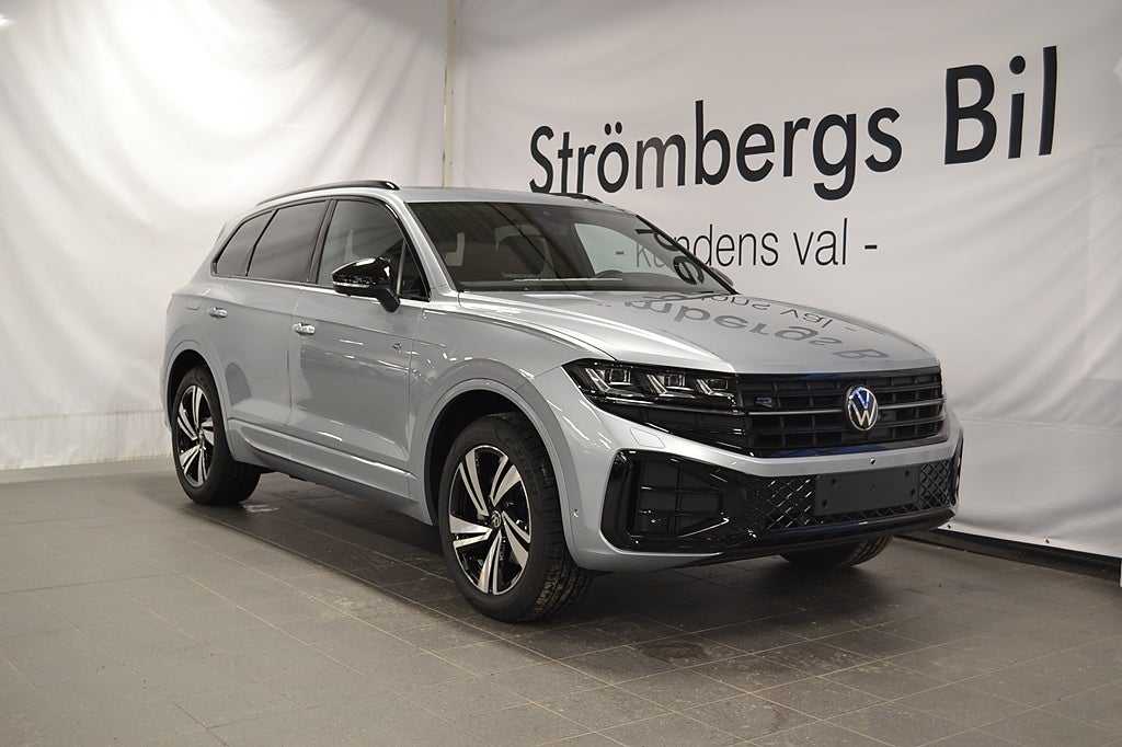 Volkswagen Touareg R-LINE TDI 286 HK 4M