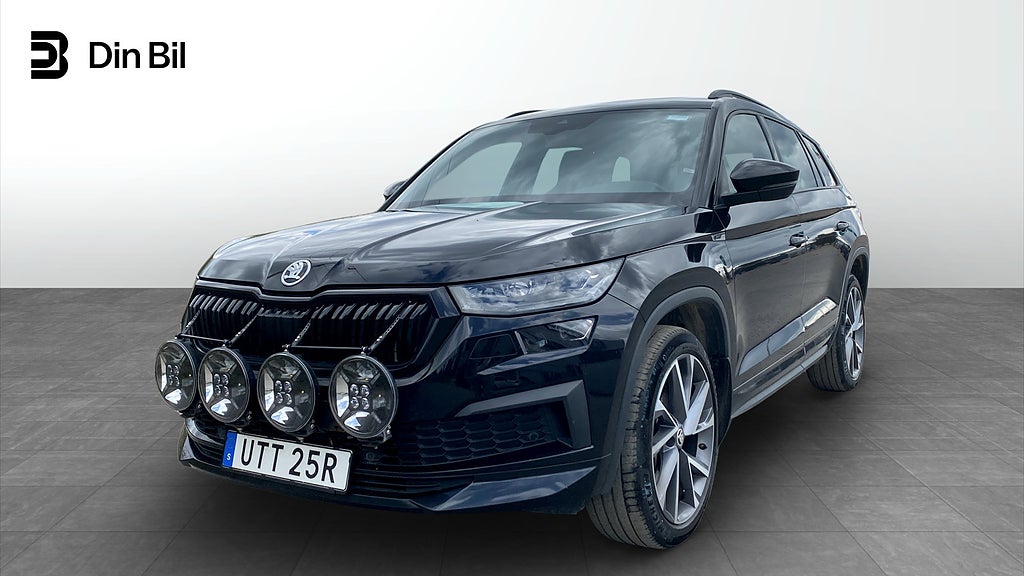 Skoda Kodiaq SPORTLINE 2,0 TDI 200hk Panorama/Värmare/20"