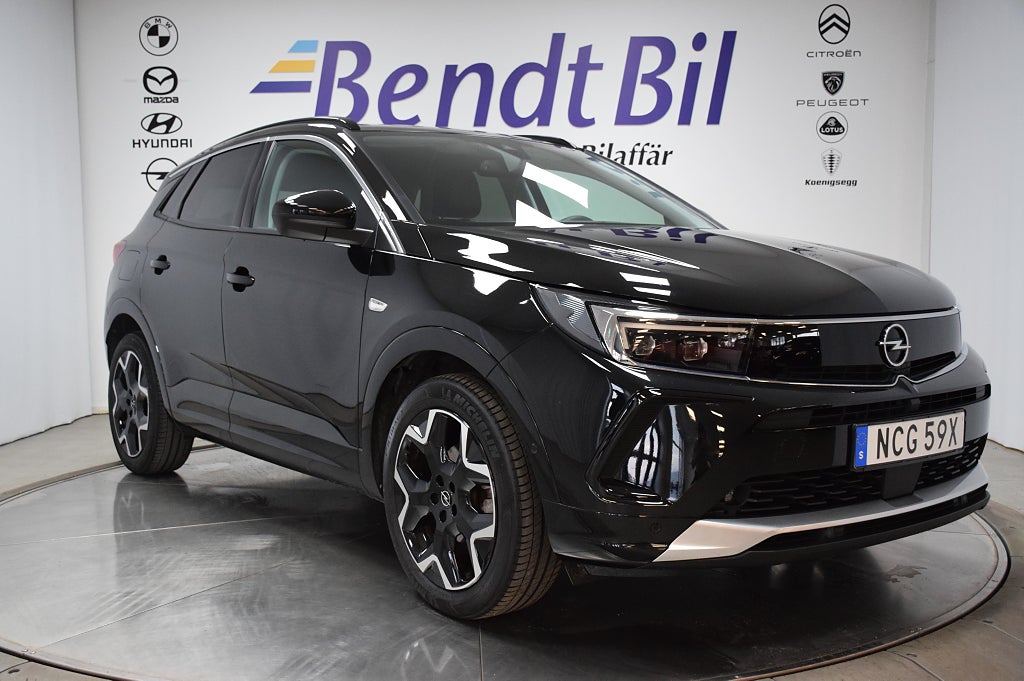 Opel Grandland X Grandland 1.2 Turbo 130/Adaptiv farthållare