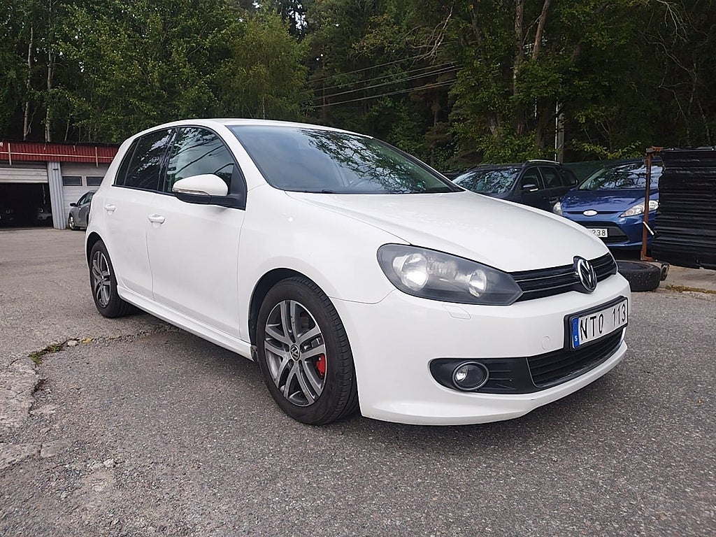 Volkswagen Golf 5-dörrar 1.6 TDI DPF BMT Masters, NY besikt,Kamrem bytt