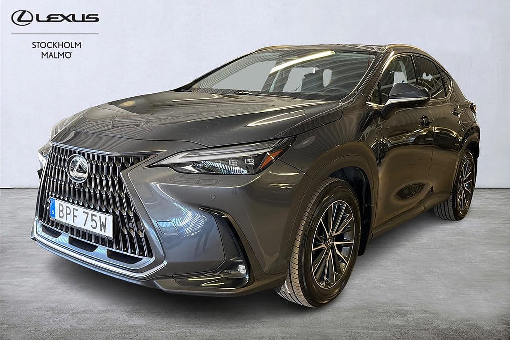 Lexus NX 450h+ Executive Teknikpaket Taklucka Drag HUD