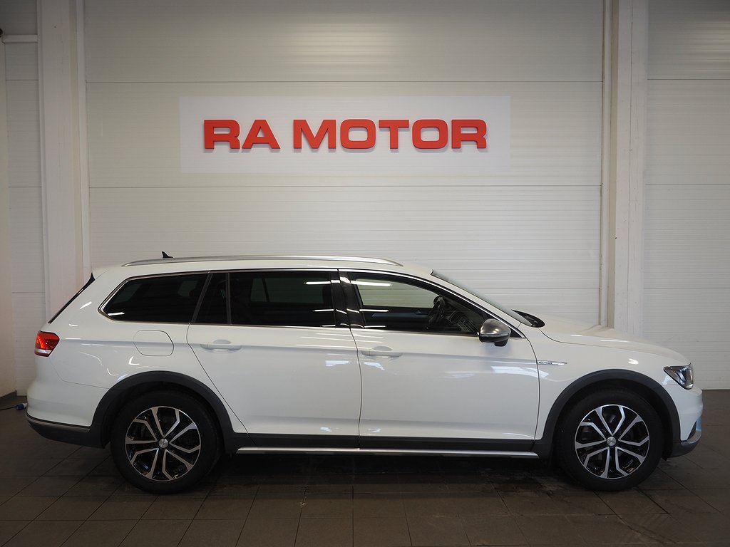 Volkswagen Passat Alltrack 2.0 TDI 4Motion D-Värm 360° Skinn 2019