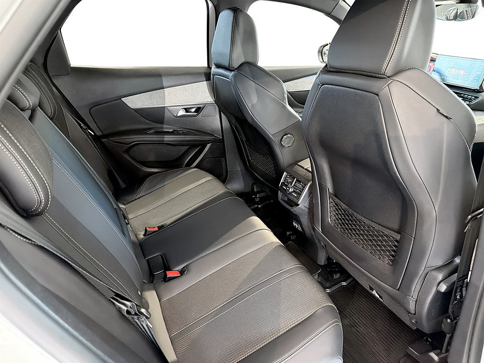 Bild på Peugeot 3008 GT 1.2 PT 130hk Aut B-KAMERA CARPLAY