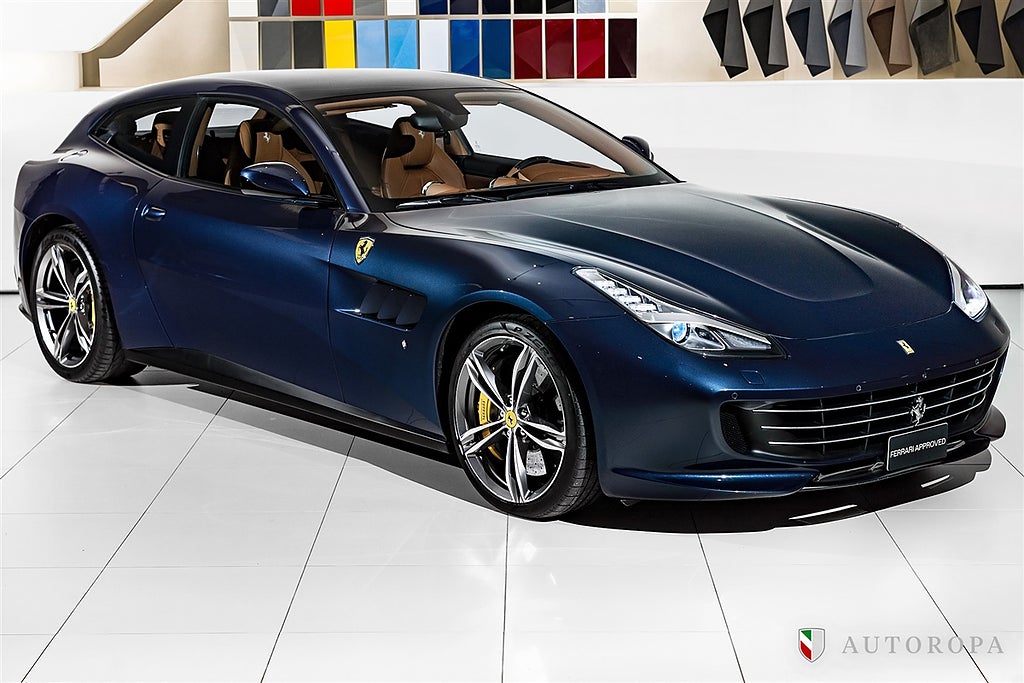 Ferrari Lusso V12