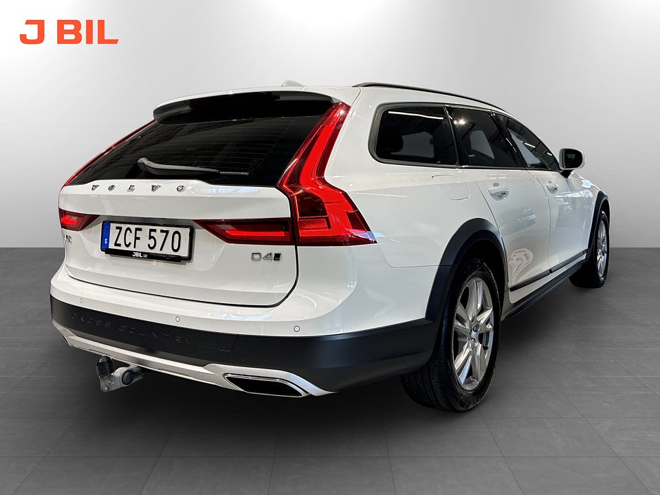 Bild på Volvo V90 Cross Country Business D4 190hk Aut 4WD Pilot assist DRAG B-KAMERA 