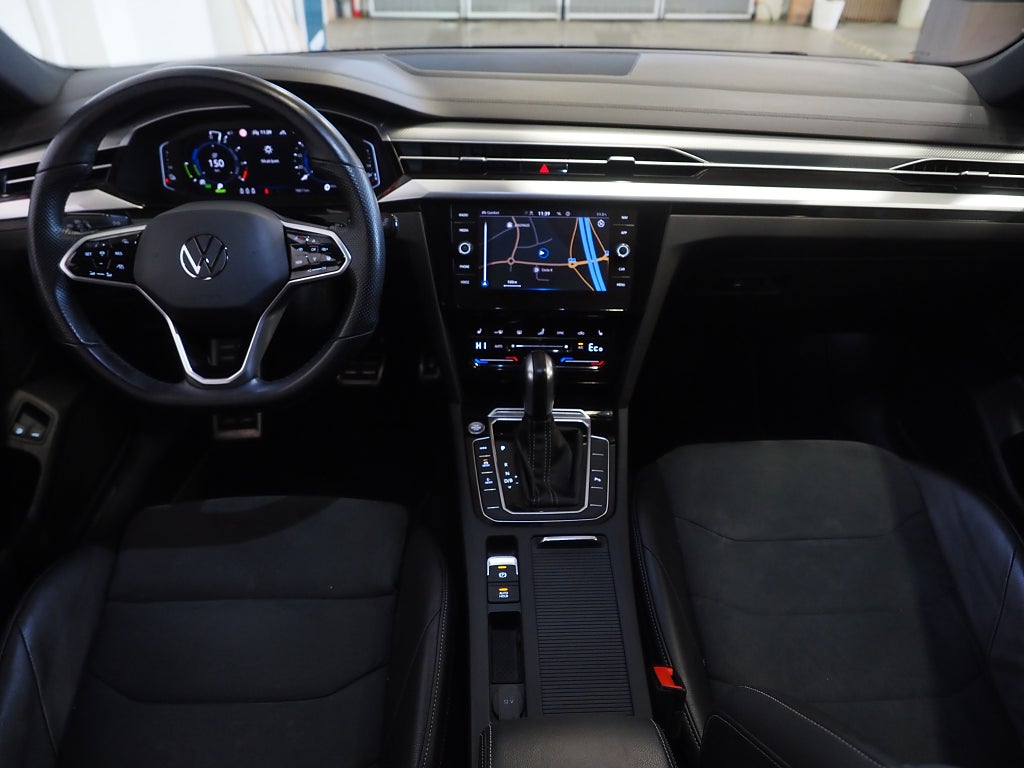 Volkswagen Arteon eHybrid SB 1.4 TSI 218hk R-Line |Cockpit|Värmare|Drag| 2022