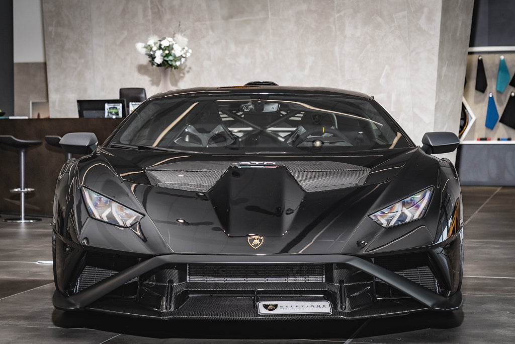 Gallery image 11 of 17