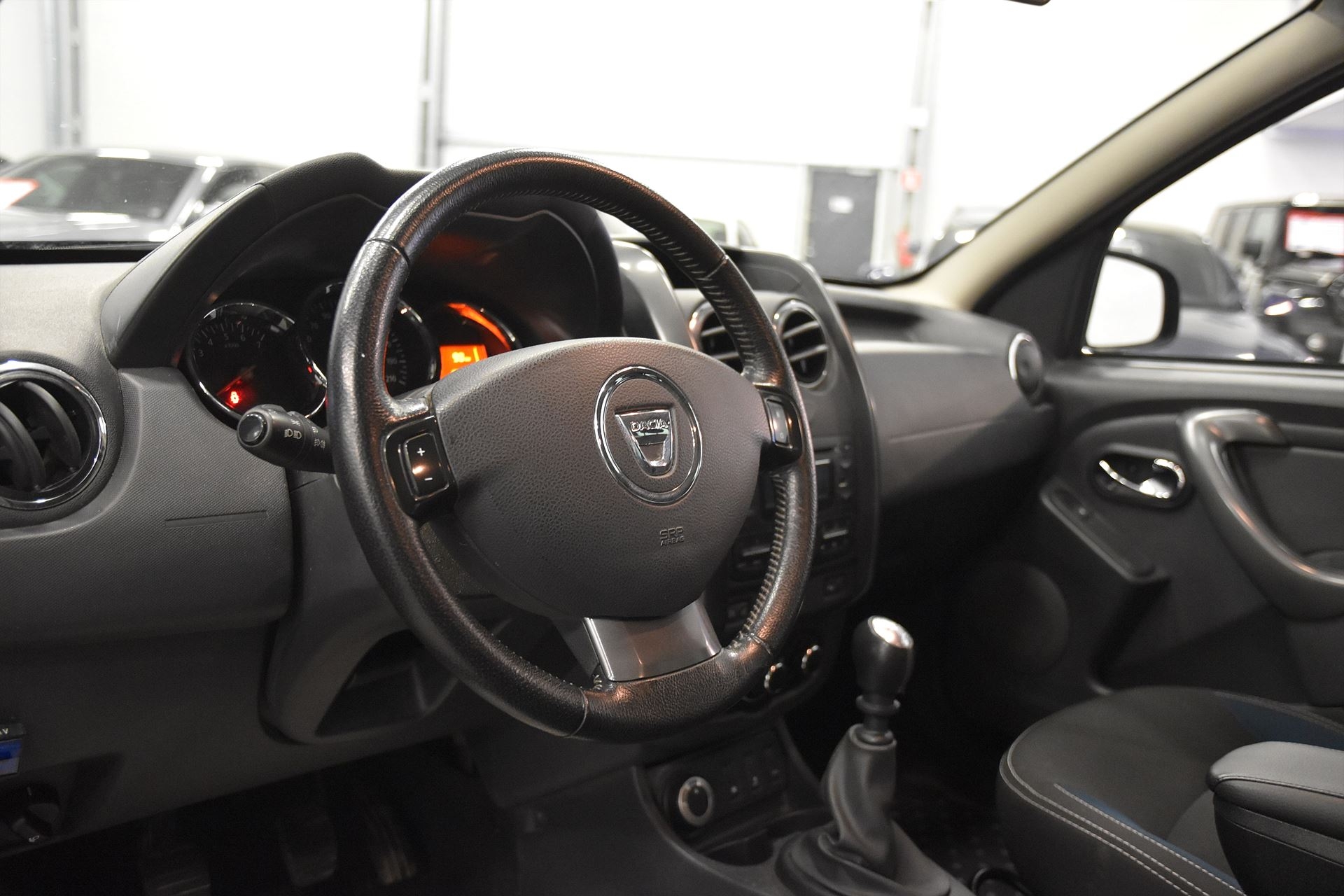 Dacia Duster 1.5 dCi 4x4 M-värm 109hk 2016, bild 6/37