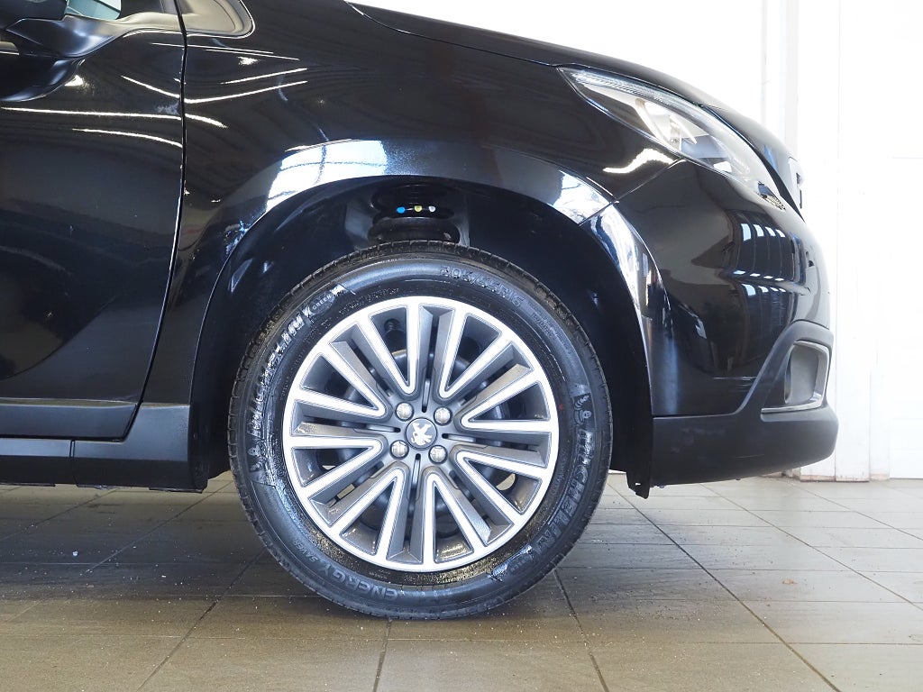 Peugeot 2008 1.2 PureTech 82hk Automat Låga mil Kamrem bytt! 2017