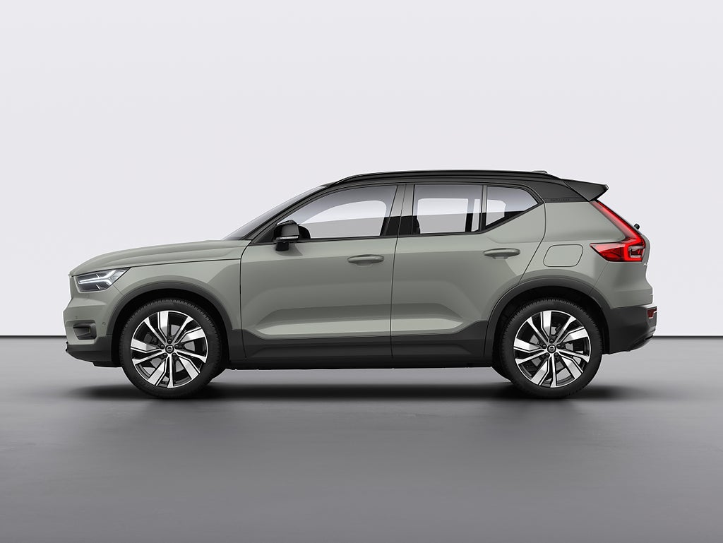 Volvo XC40 Recharge P8 AWD in Sage Green