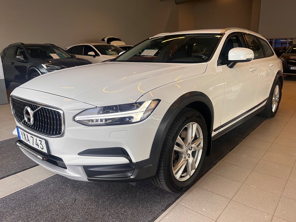 Volvo V90 Cross Country D4 AWD Geartronic Pro Eldrag, S+Vhjul 