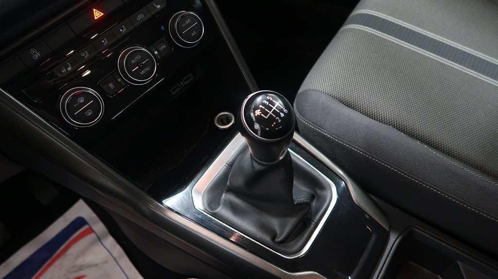 Volkswagen T-Roc 1.0 TSI Manuell, 6-trinn, 116hk, 2018