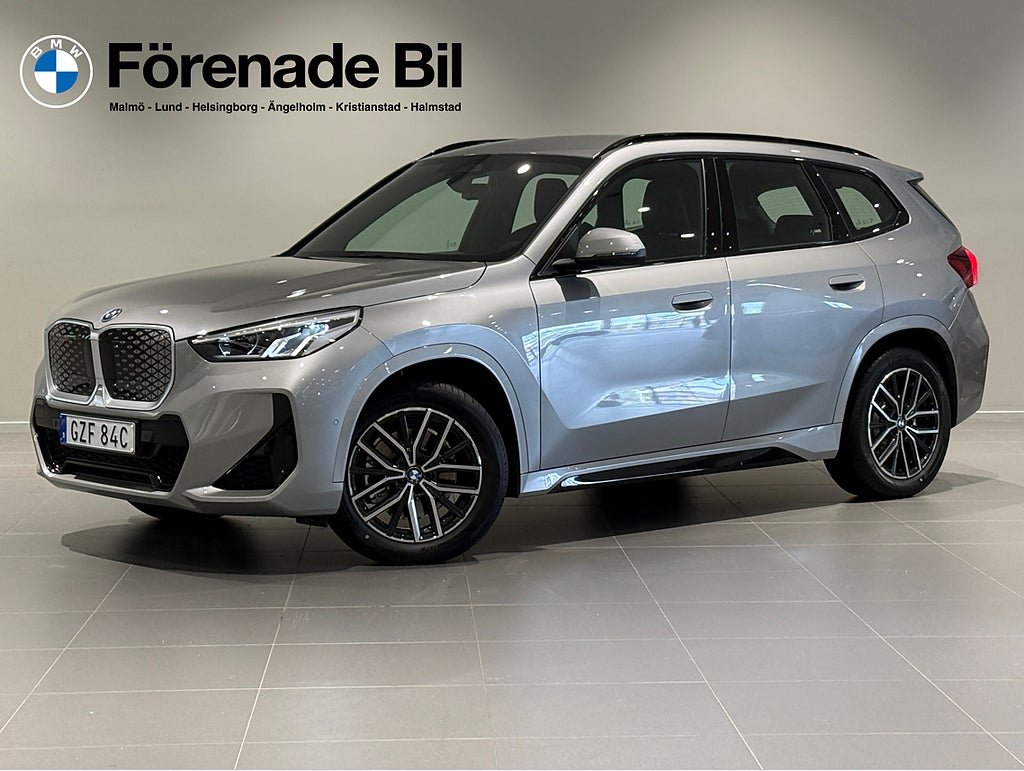 BMW iX1 xDrive30 M Sport Edition Rattvärme Elstol med minne