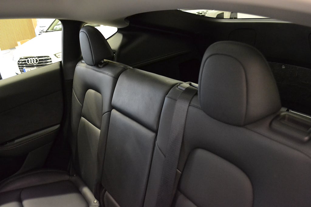 Tesla Model Y Long Range AWD 514hk  Premium | Drag | Pano | 2023