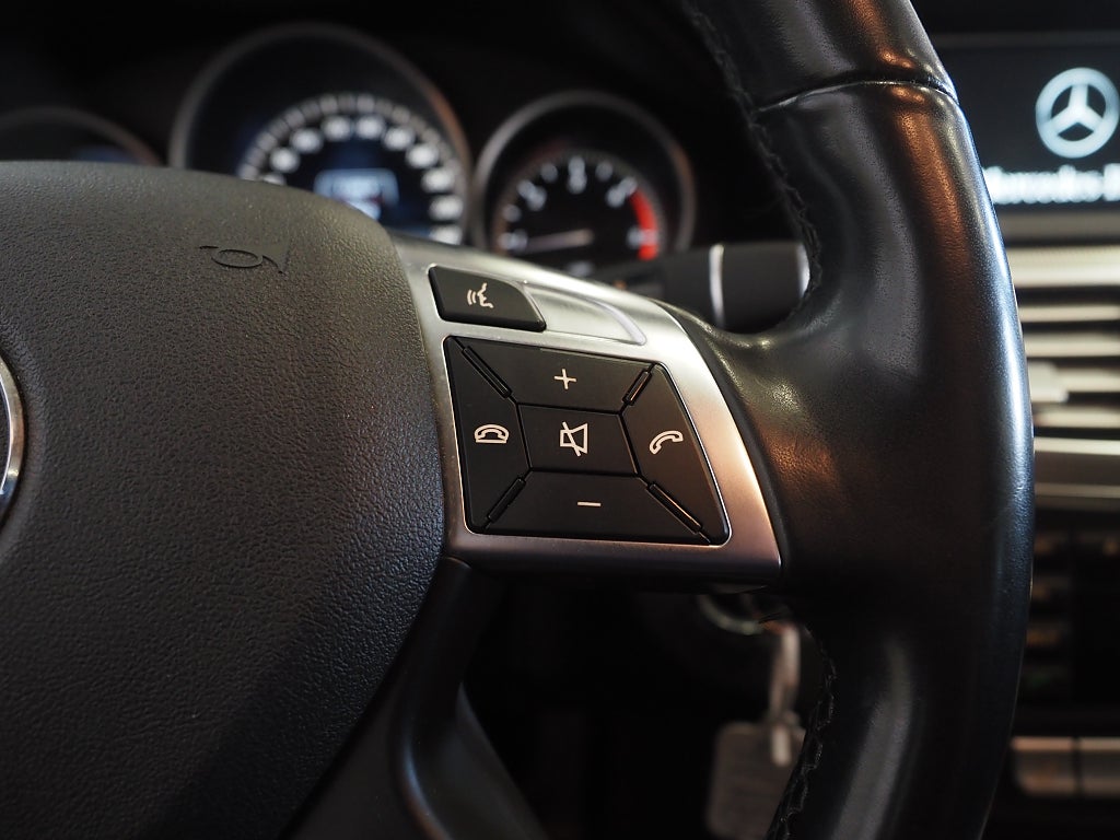 Mercedes-Benz E 220 T BlueTEC 9G-Tronic 170hk Classic Drag 2015