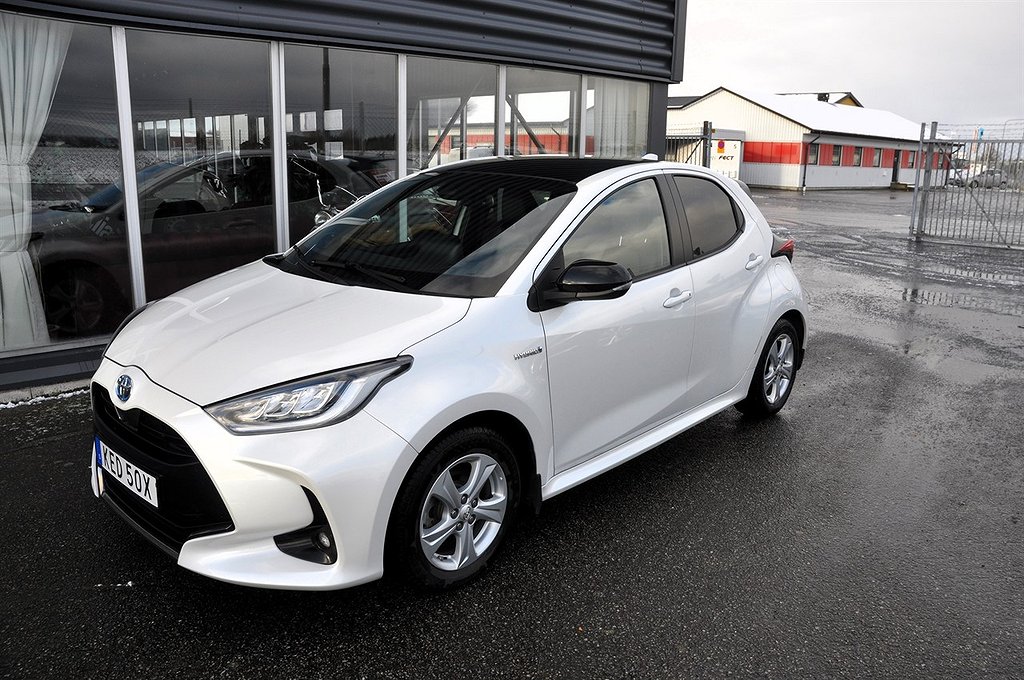 Toyota Yaris Hybrid CVT Panorama tak. Style