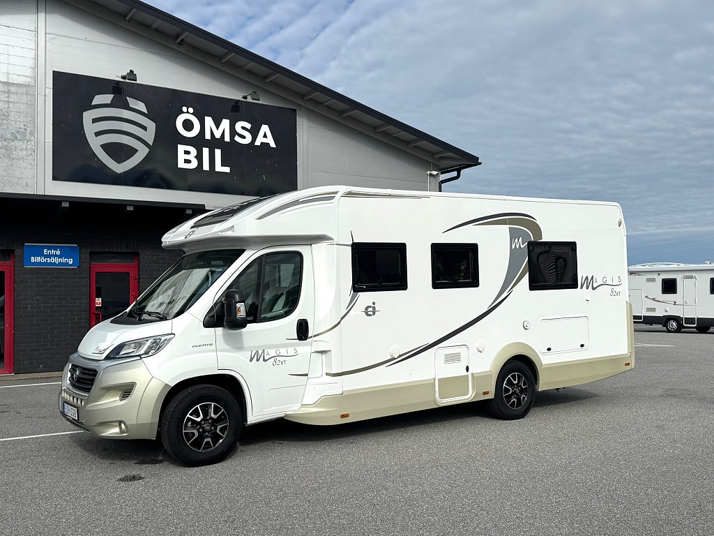 Fiat CI Magis 82 XT / 5 Bältade / Låga Långbäddar / Taksäng / Solcell
