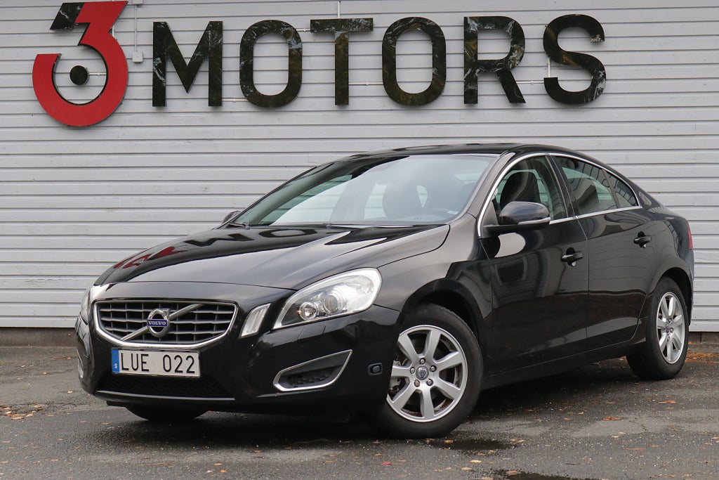 Volvo S60 T3 Momentum 150hk välservad Drag