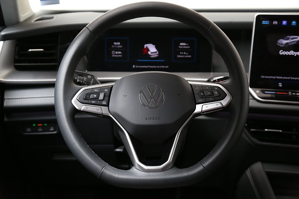 Volkswagen Tayron 1,5 eTSI Life EDT 7-Sits Värmare Drag VAT 2025