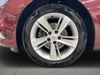 Opel Insignia Sports Tourer 1.6 S&V-däck/Drag/Psens/MoK/Rattvärme – bild 14