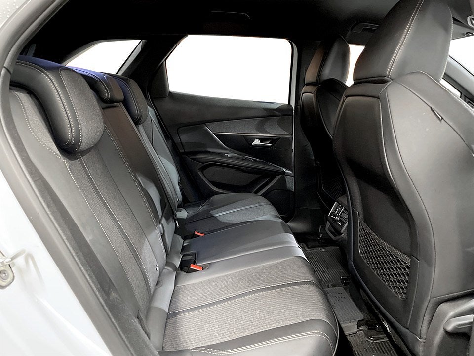 Bild på Peugeot 3008 GT-Line 1.2 PT 130hk Aut - B-KAMERA, CARPLAY