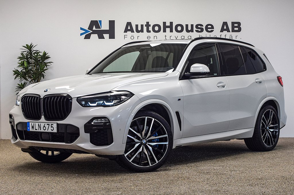 BMW X5 xDrive30d M Sport Innovation Luftfjädring Pano 22-tum