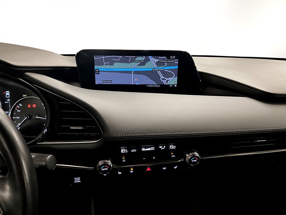 Bild på Mazda 3 Hatchback Sky 2.0 SKYACTIV-G M 150hk Aut NAVI CARPLAY