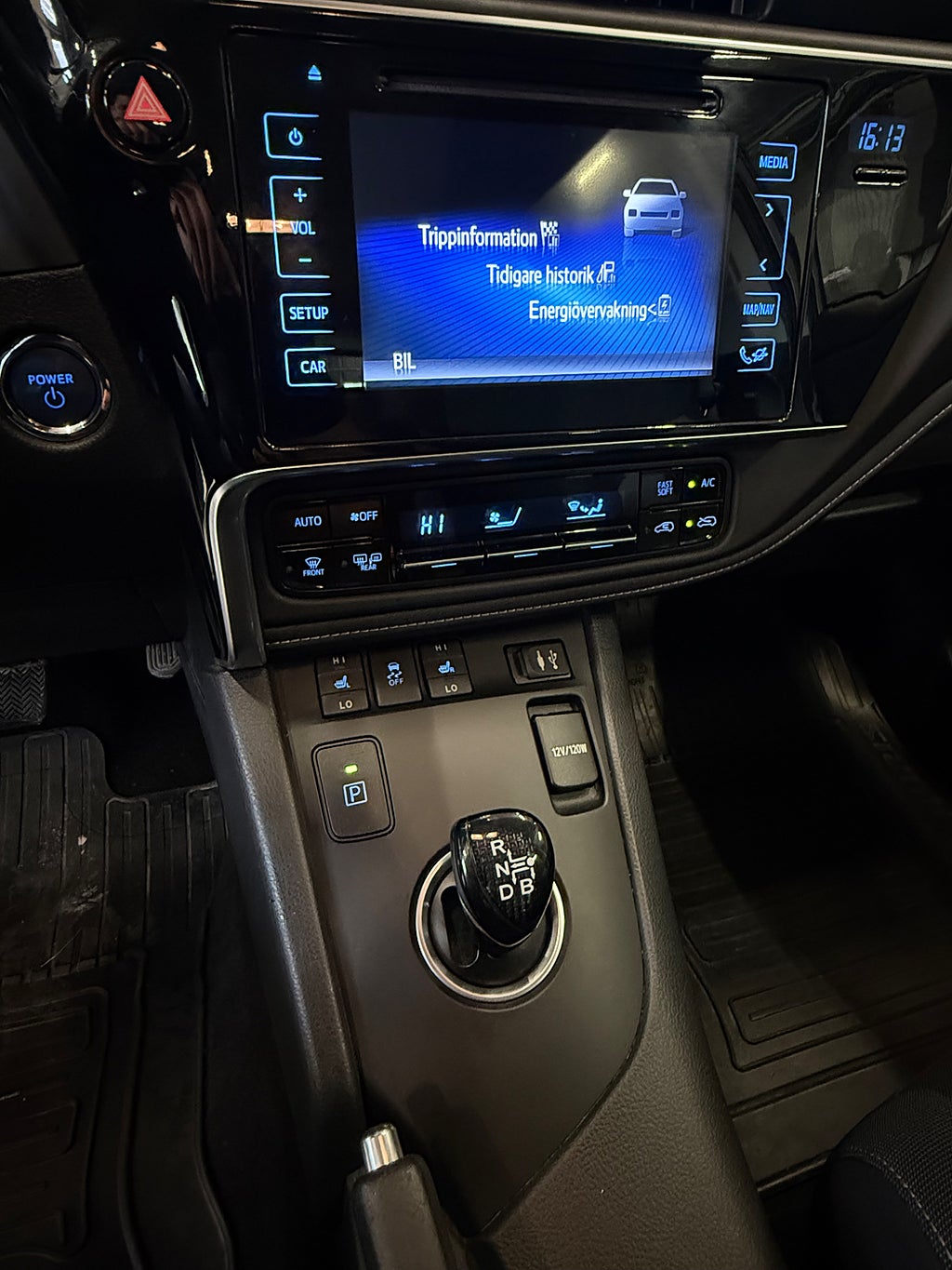 Toyota Auris Touring Sports Hybrid e-CVT Active  - miniatyr 18
