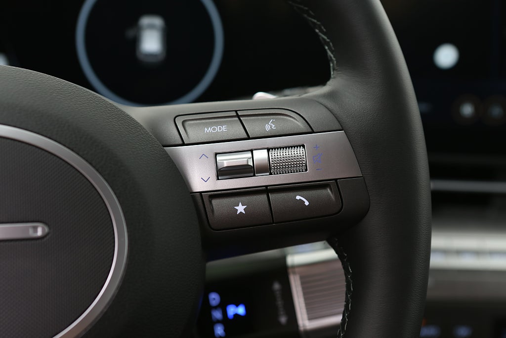 Hyundai Kona EV 65.4kWh Essential | kamera Navi Värmepump fd.demobil 2026